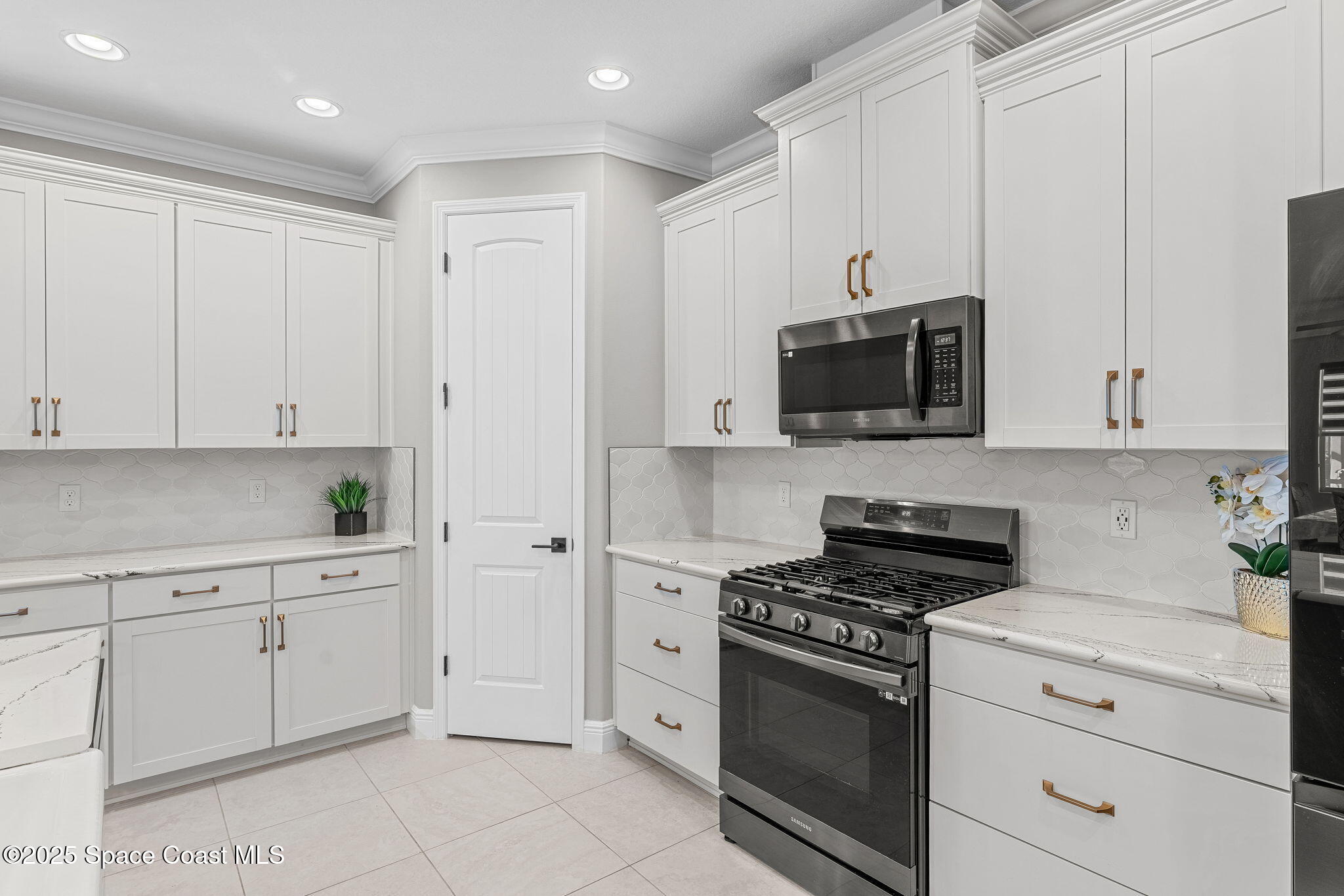 Melbourne, Florida, 32940, United States, 5 Bedrooms Bedrooms, ,6 BathroomsBathrooms,Residential,For Sale,2003365