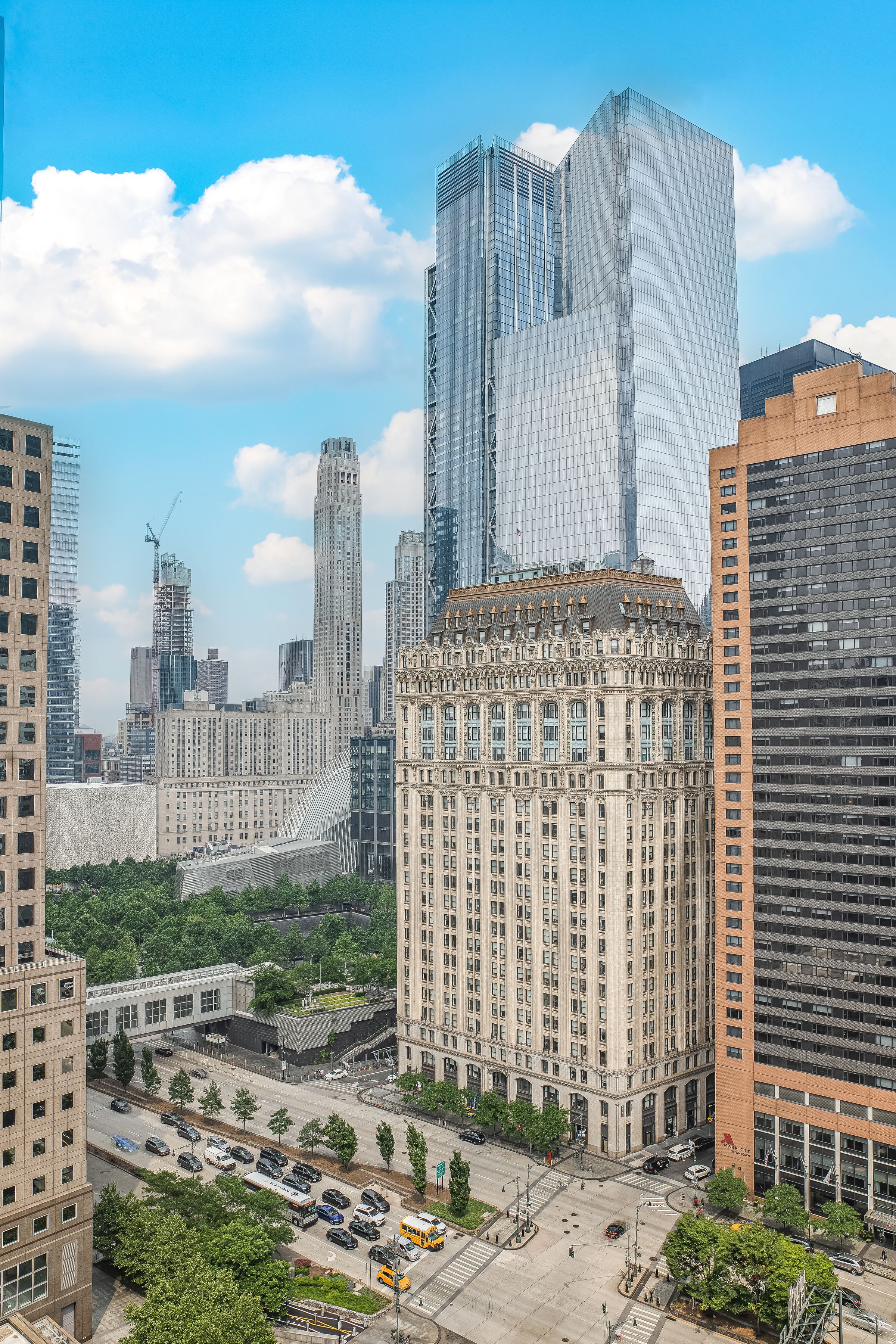  225 Rector Place - 物件實景