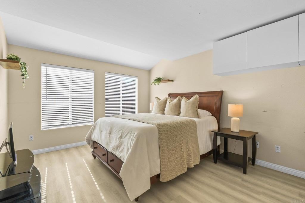 Chula Vista, California, 91910, United States, 2 Bedrooms Bedrooms, ,2 BathroomsBathrooms,Residential,For Sale,1996951