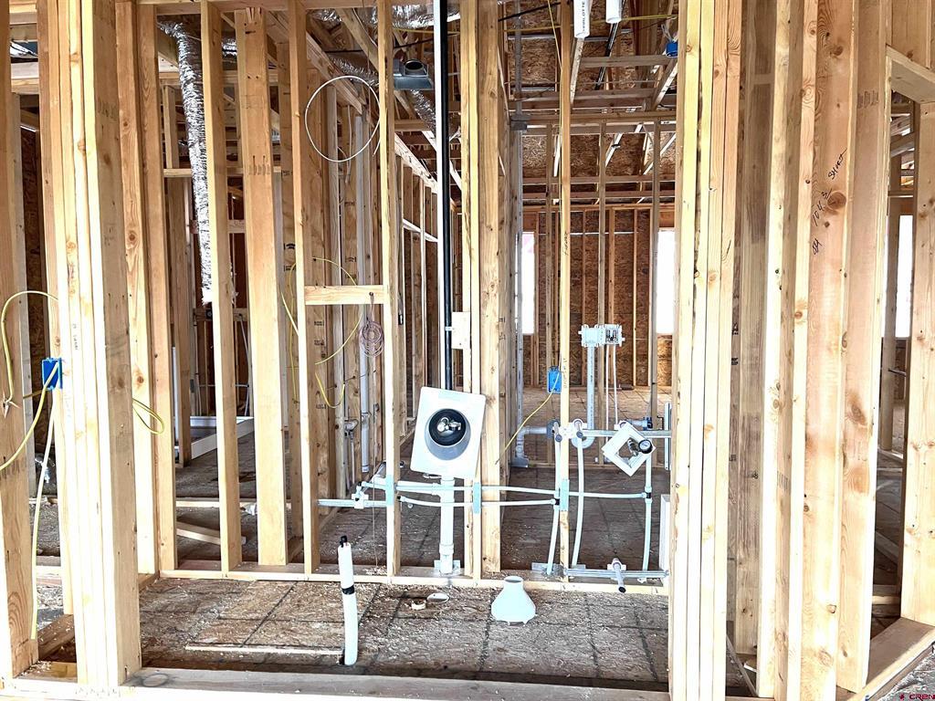 Montrose, Colorado, 81401, United States, 3 Bedrooms Bedrooms, ,2 BathroomsBathrooms,Residential,For Sale,1983770