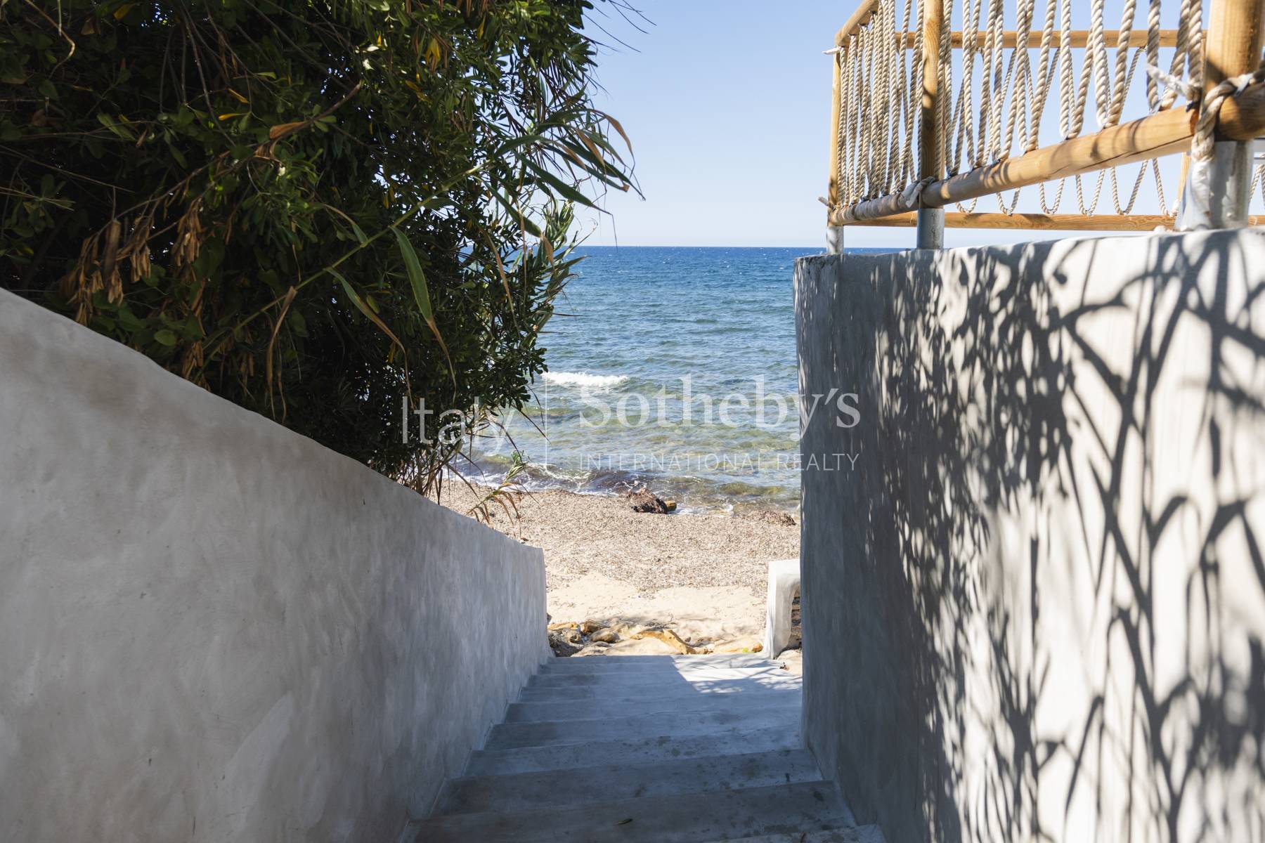  Exclusive villa with pool and private sea access - 物件實景