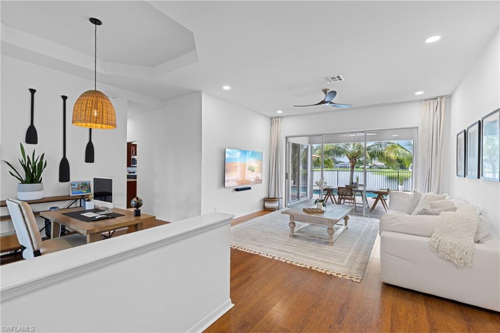 Fort Myers, Florida, 33967, United States, 3 Bedrooms Bedrooms, ,2 BathroomsBathrooms,Residential,For Sale,1940924