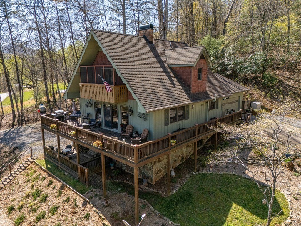 Hayesville, North Carolina, 28904, United States, 3 Bedrooms Bedrooms, ,3 BathroomsBathrooms,Residential,For Sale,1834730