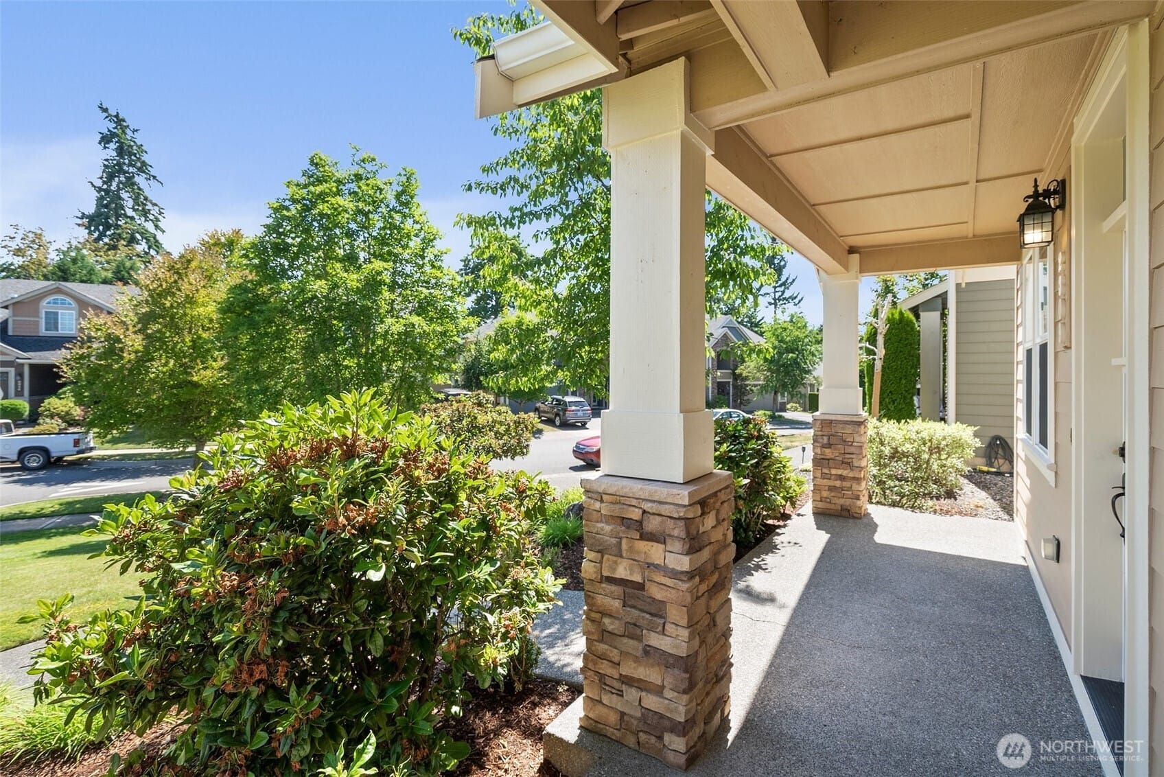 Puyallup, Washington, 98374, United States, 3 Bedrooms Bedrooms, ,3 BathroomsBathrooms,Residential,For Sale,1885383