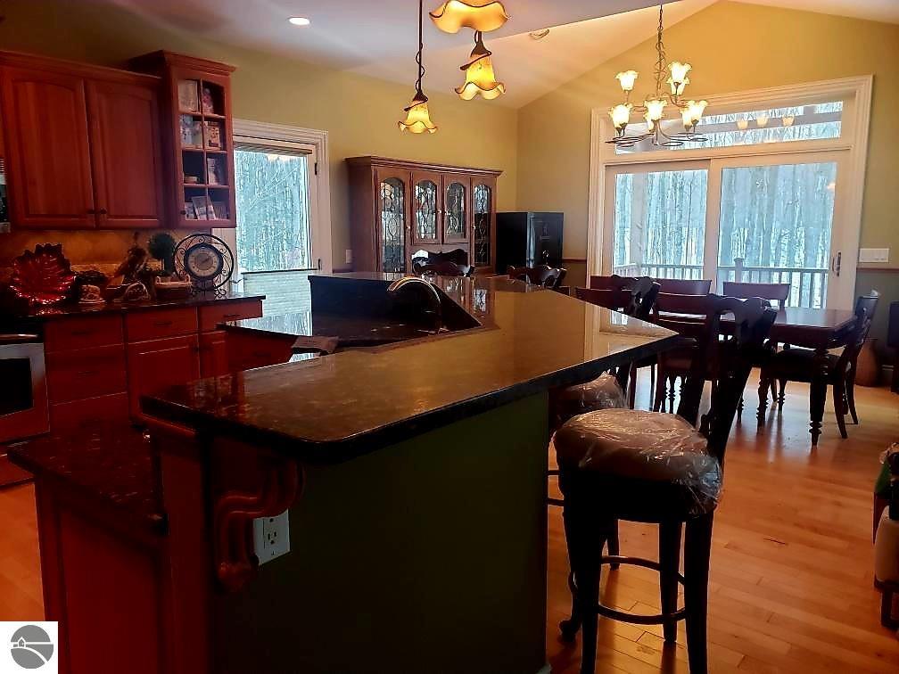 Traverse City, Michigan, 49685, United States, 3 Bedrooms Bedrooms, ,3 BathroomsBathrooms,Residential,For Sale,1940396