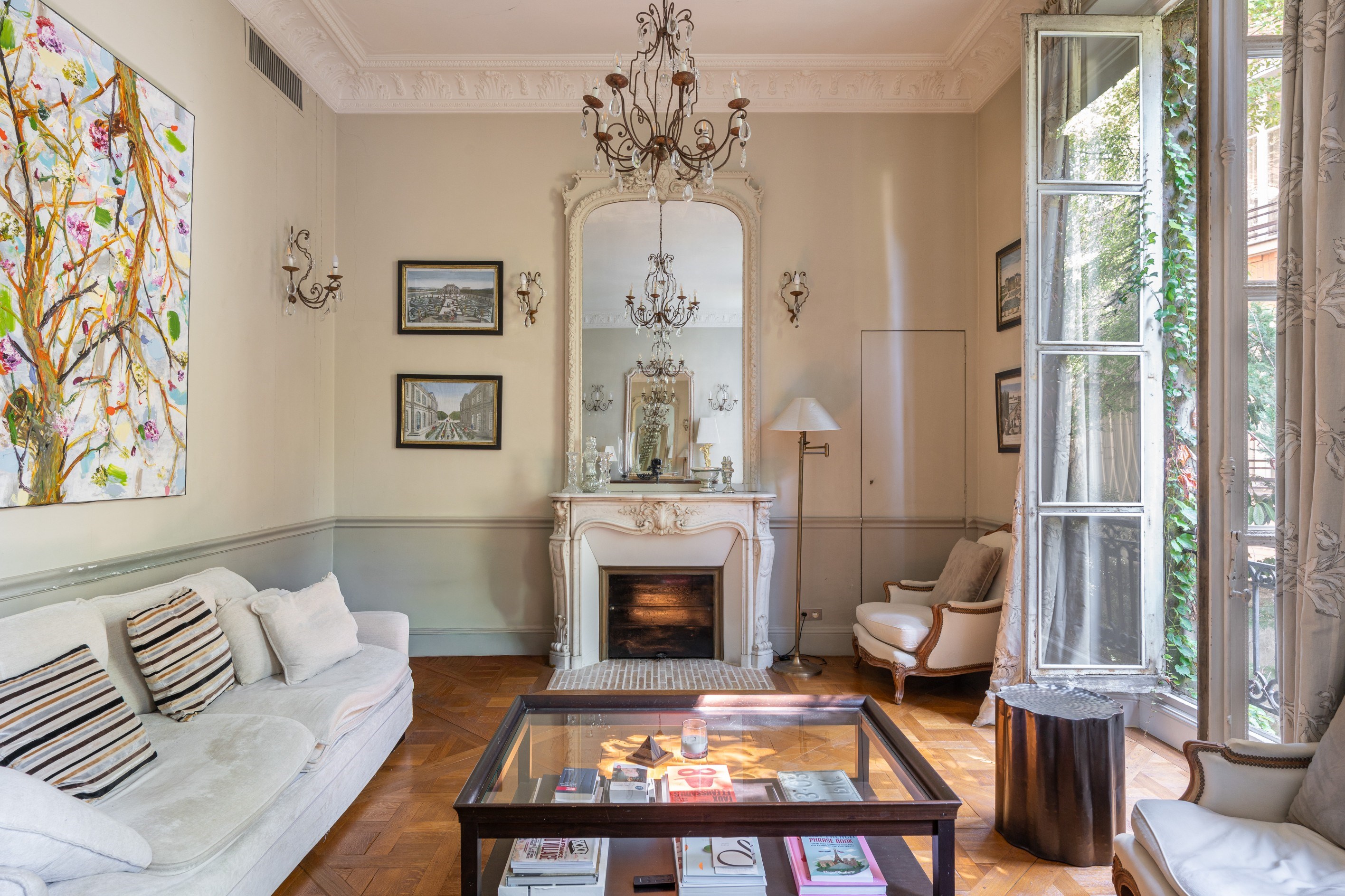  Elegant apartment overlooking a beautifully landscaped garden - 物件實景
