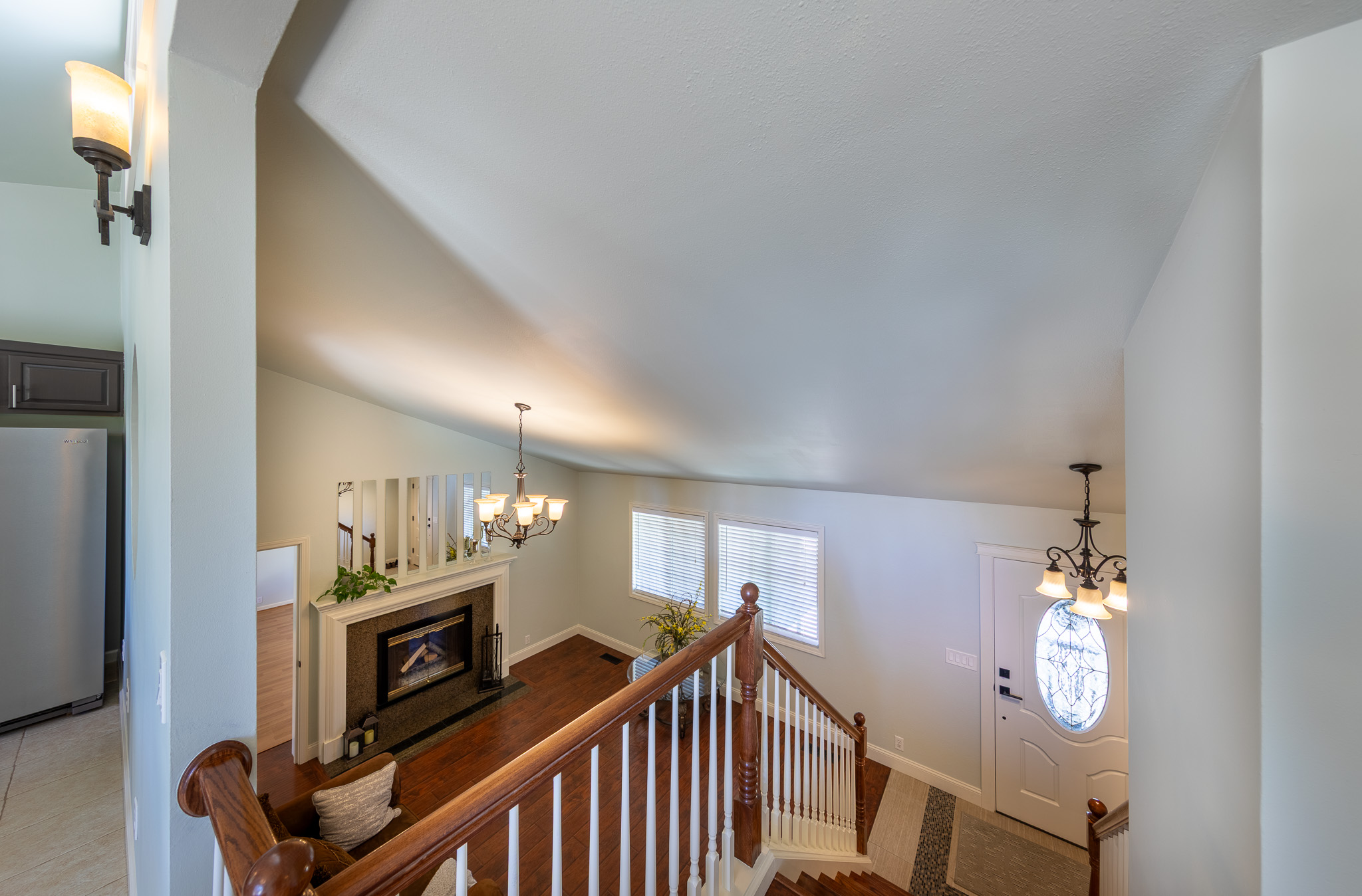  Updated Tri Level Craftsman in Everett - 物件實景