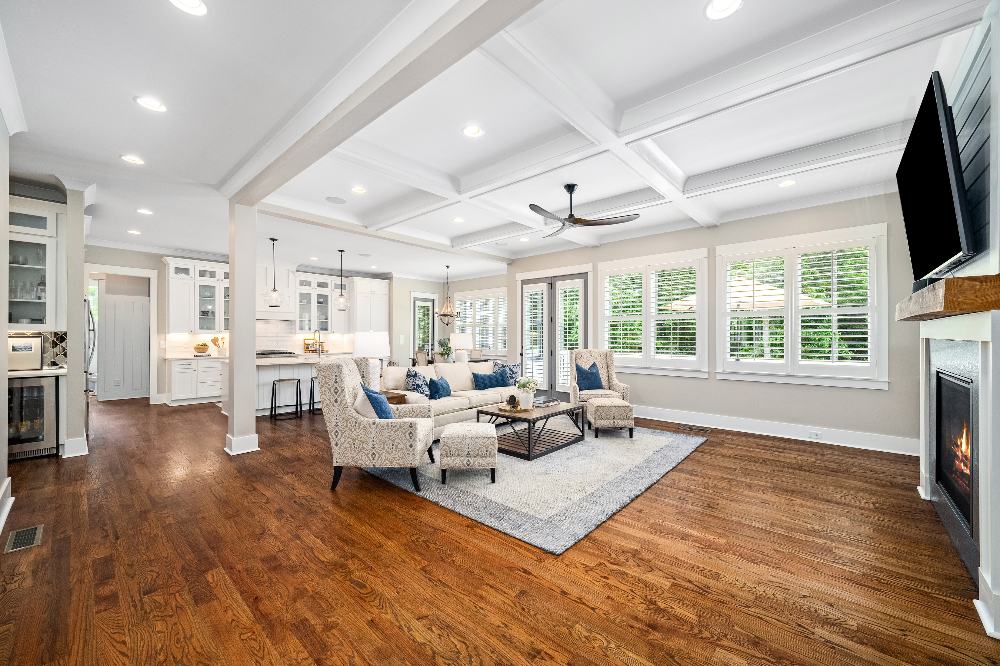  Stunning Modern Farmhouse with Luxury Finishes, Unbeatable Location, and No HOA - 物件實景