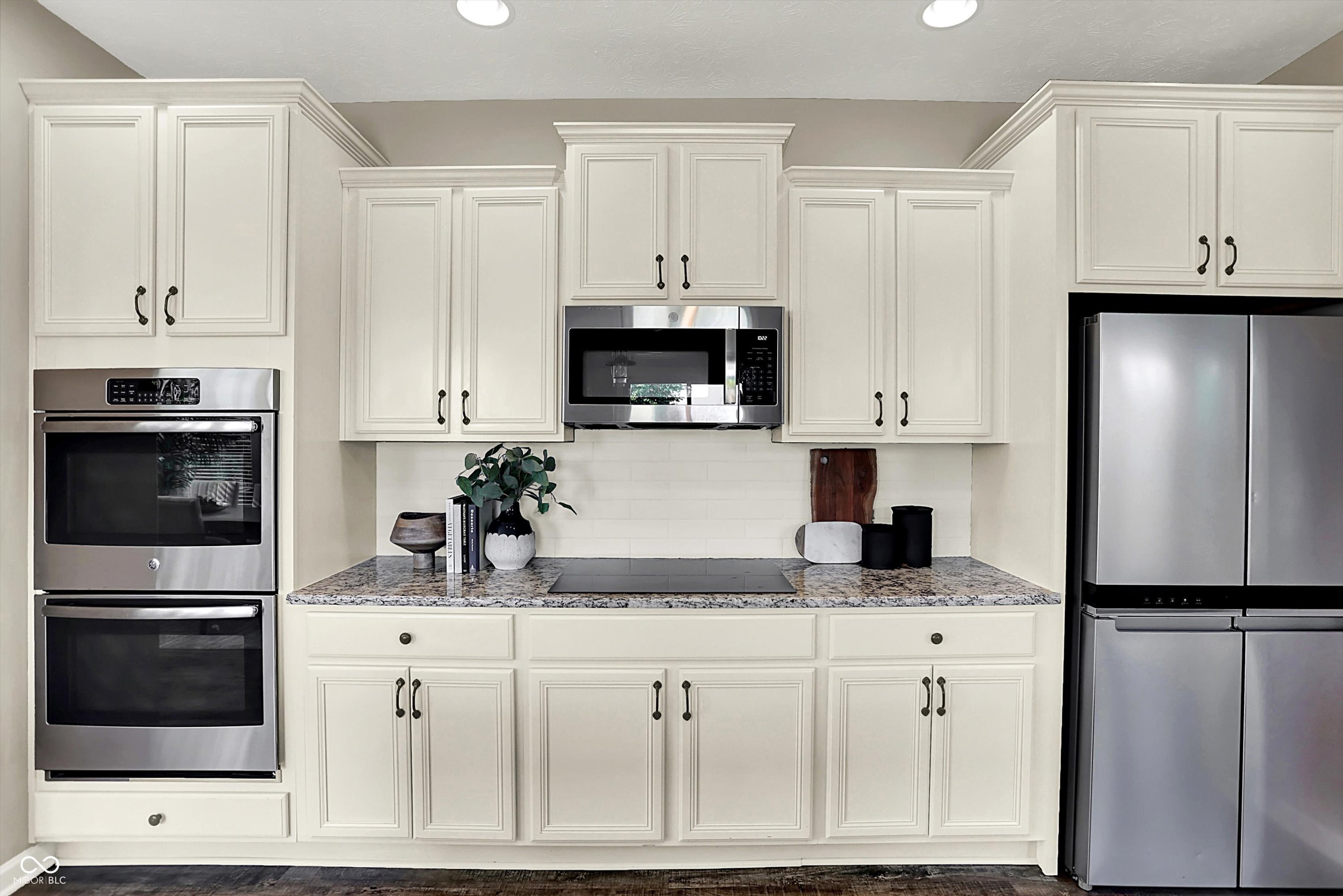 Bargersville, Indiana, 46106, United States, 5 Bedrooms Bedrooms, ,4 BathroomsBathrooms,Residential,For Sale,1975044