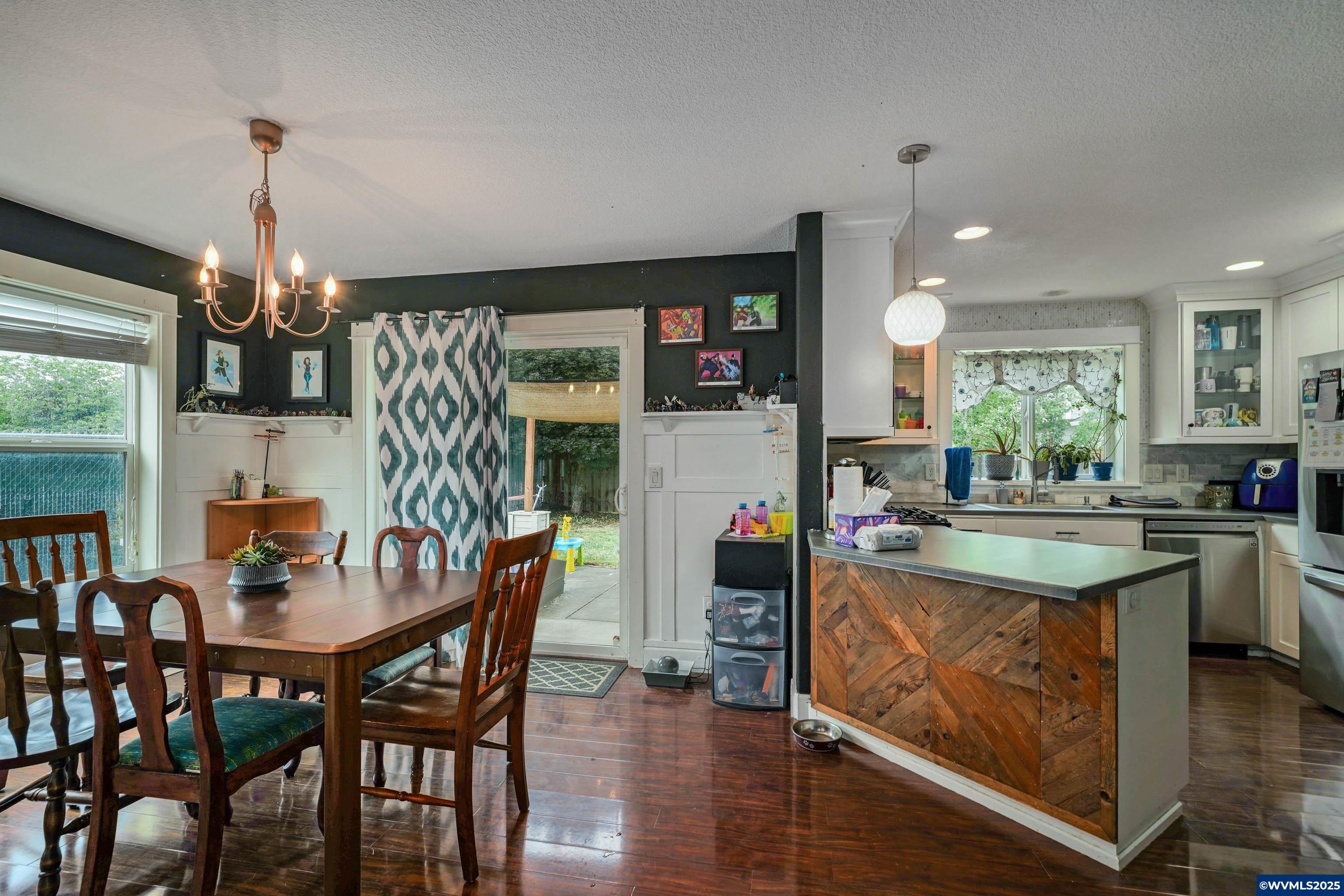 Keizer, Oregon, 97303, United States, 3 Bedrooms Bedrooms, ,3 BathroomsBathrooms,Residential,For Sale,1890853