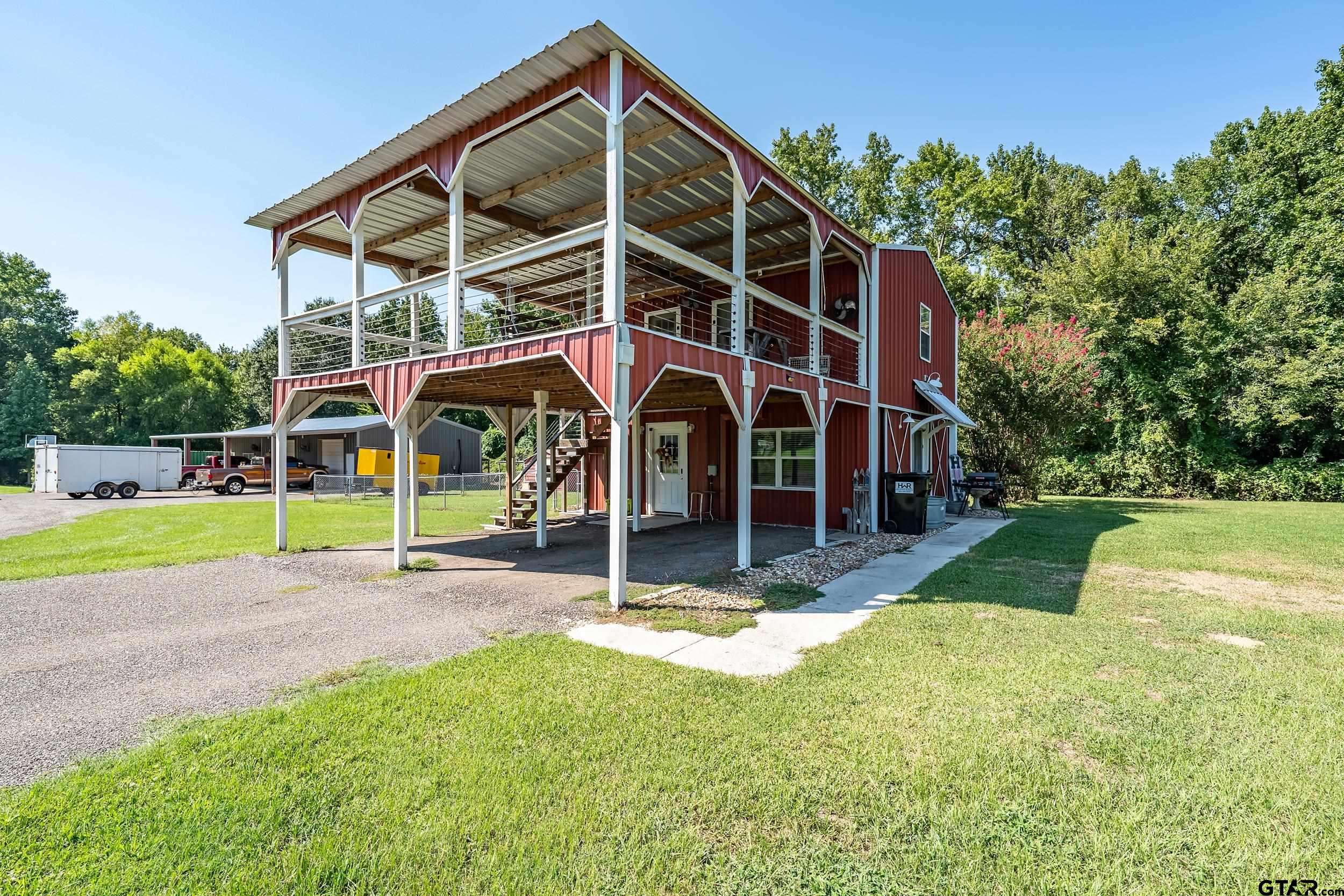 Mineola, Texas, 75773, United States, 3 Bedrooms Bedrooms, ,3 BathroomsBathrooms,Residential,For Sale,1951277