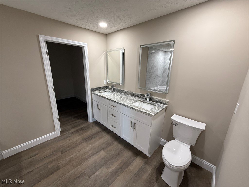 Mentor, Ohio, 44060, United States, 4 Bedrooms Bedrooms, ,3 BathroomsBathrooms,Residential,For Sale,1915313
