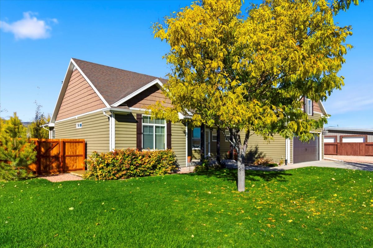 CENTRAL VALLEY, Utah, 84754, United States, 4 Bedrooms Bedrooms, ,3 BathroomsBathrooms,Residential,For Sale,1973038