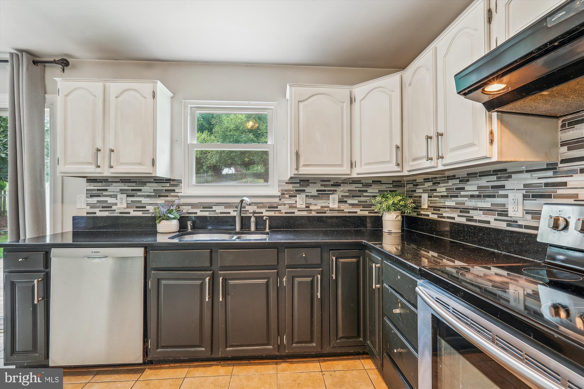 Adamstown, Maryland, 21710, United States, 4 Bedrooms Bedrooms, ,3 BathroomsBathrooms,Residential,For Sale,1900798