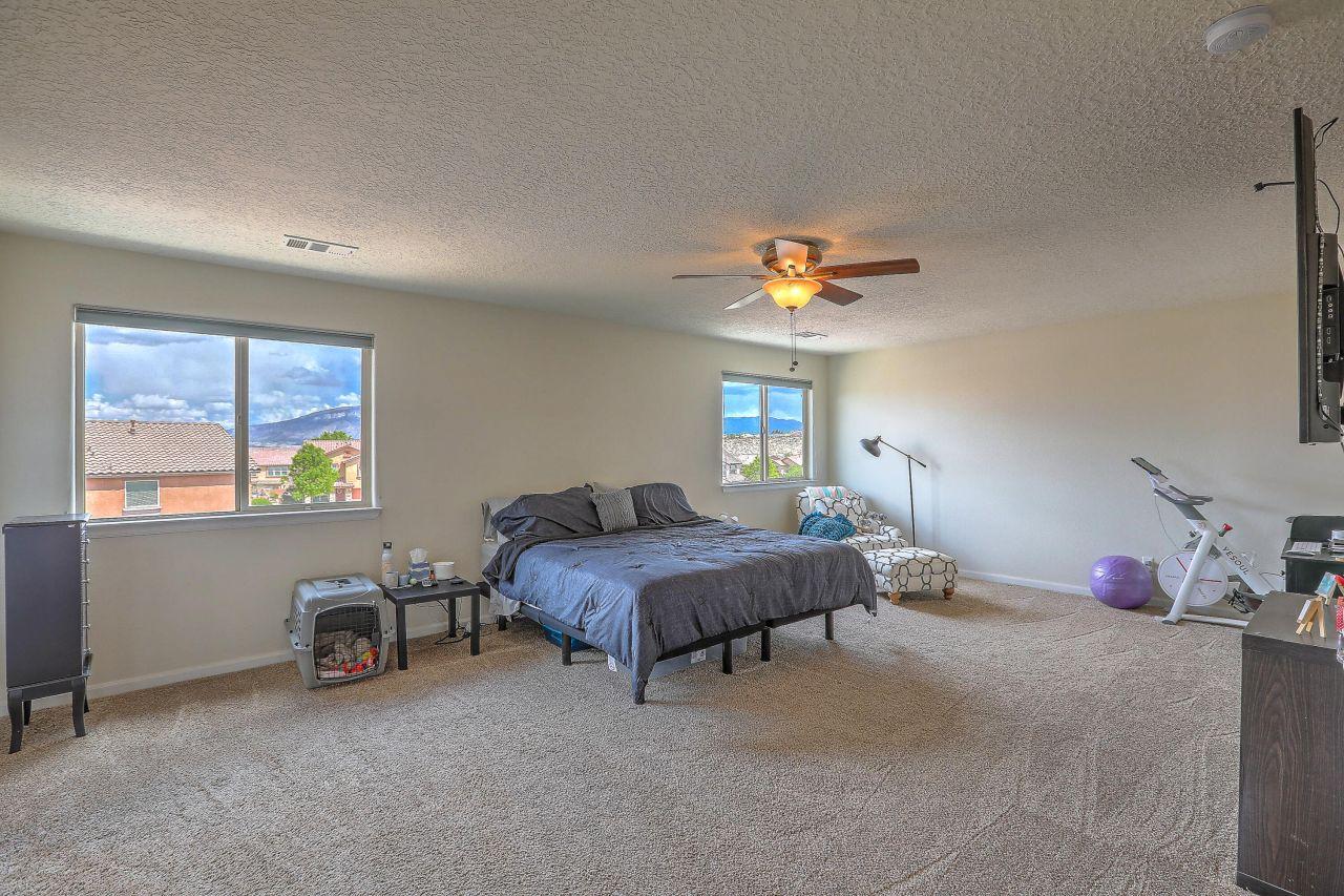 Rio Rancho, New Mexico, 87124, United States, 5 Bedrooms Bedrooms, ,4 BathroomsBathrooms,Residential,For Sale,1805604