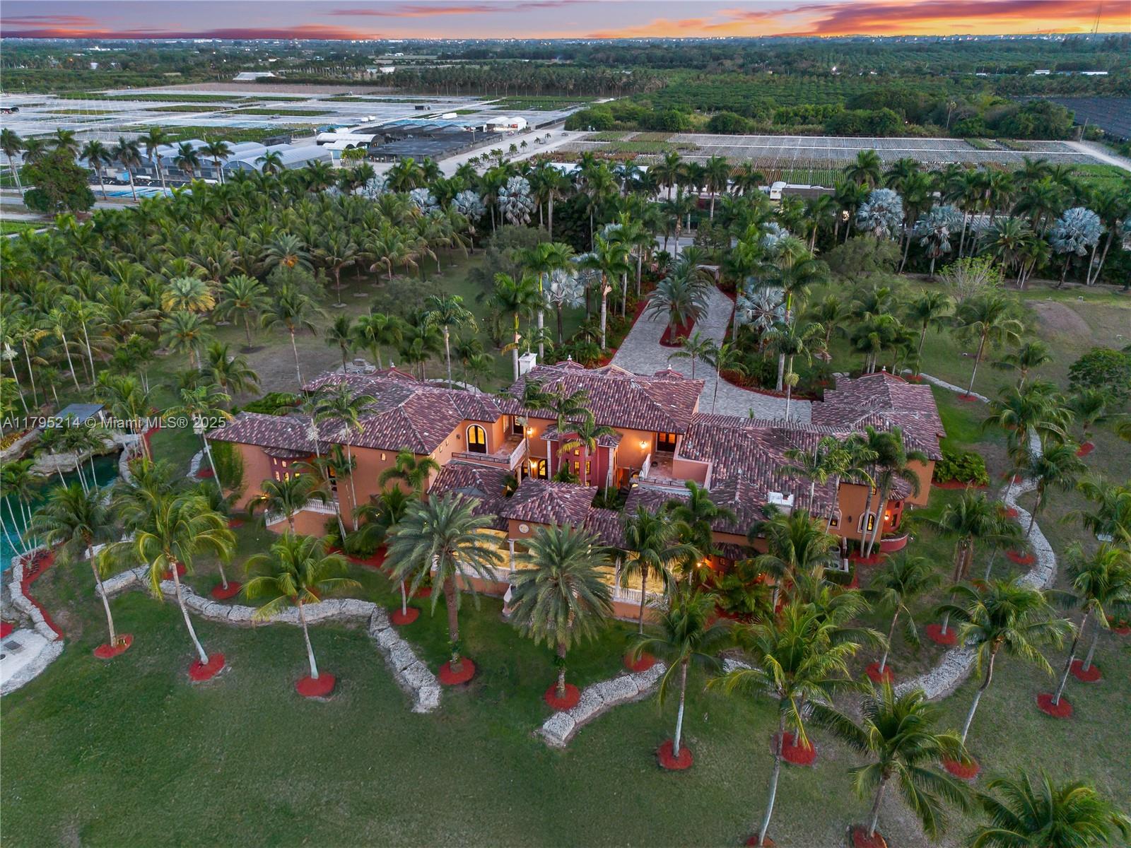 Homestead, Florida, 33031, United States, 6 Bedrooms Bedrooms, ,7 BathroomsBathrooms,Residential,For Sale,1804180