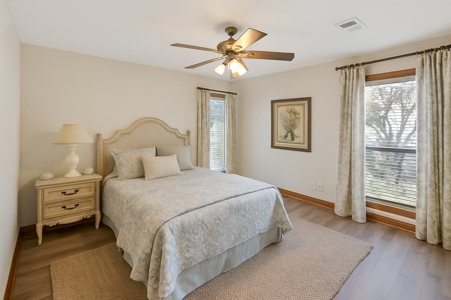 Lake Charles, Louisiana, 70601, United States, 4 Bedrooms Bedrooms, ,3 BathroomsBathrooms,Residential,For Sale,2005290