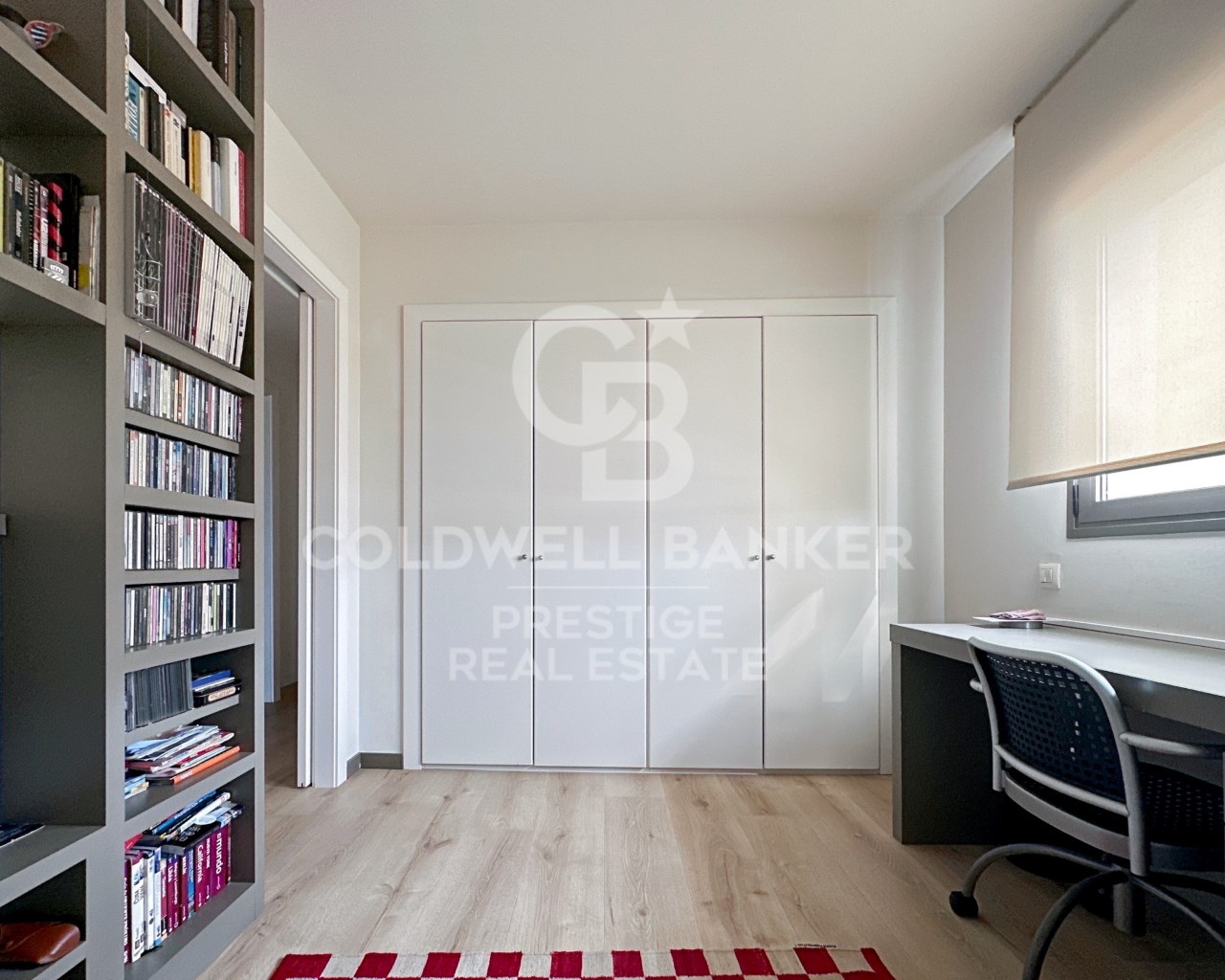 Barcelona, Catalonia, ES, 4 Bedrooms Bedrooms, ,3 BathroomsBathrooms,Residential,For Sale,1526005