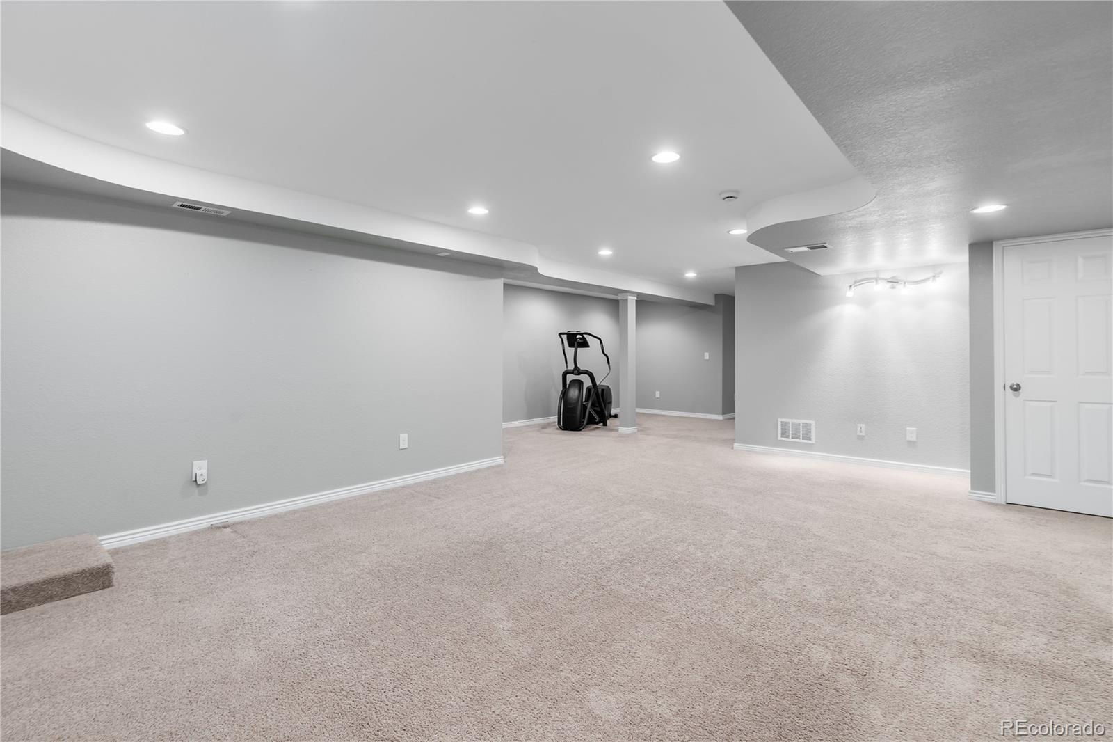 Westminster, Colorado, 80031, United States, 5 Bedrooms Bedrooms, ,3 BathroomsBathrooms,Residential,For Sale,1906070