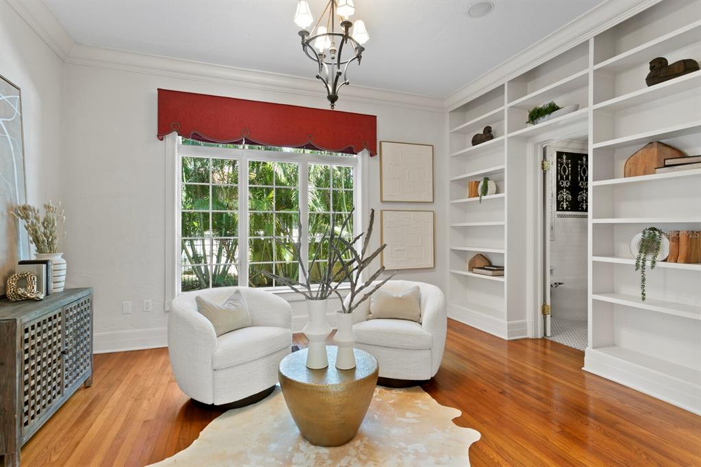 St Petersburg, Florida, 33704, United States, 4 Bedrooms Bedrooms, ,5 BathroomsBathrooms,Residential,For Sale,1794031