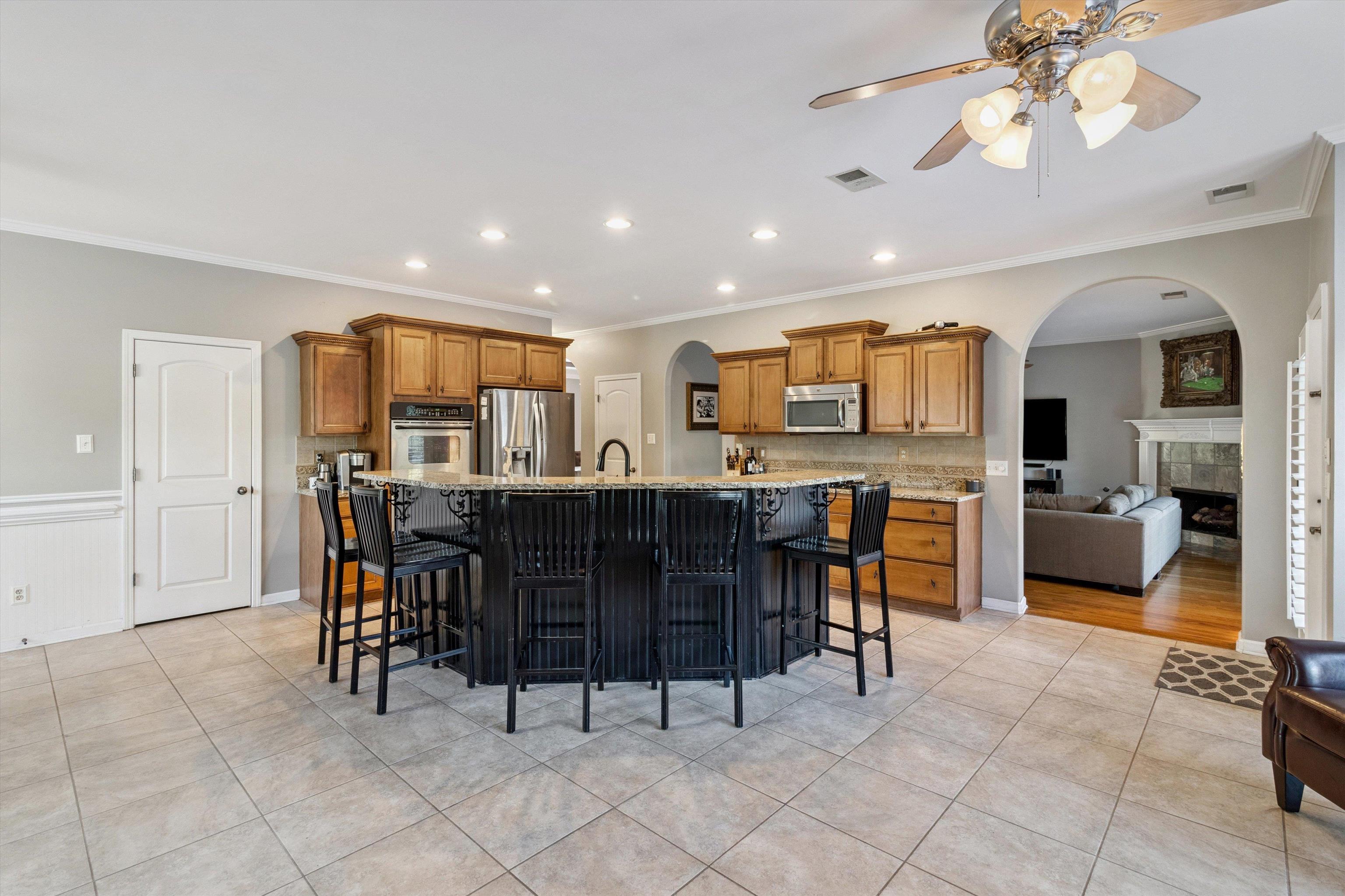 Collierville, Tennessee, 38017, United States, 5 Bedrooms Bedrooms, ,3 BathroomsBathrooms,Residential,For Sale,1907336