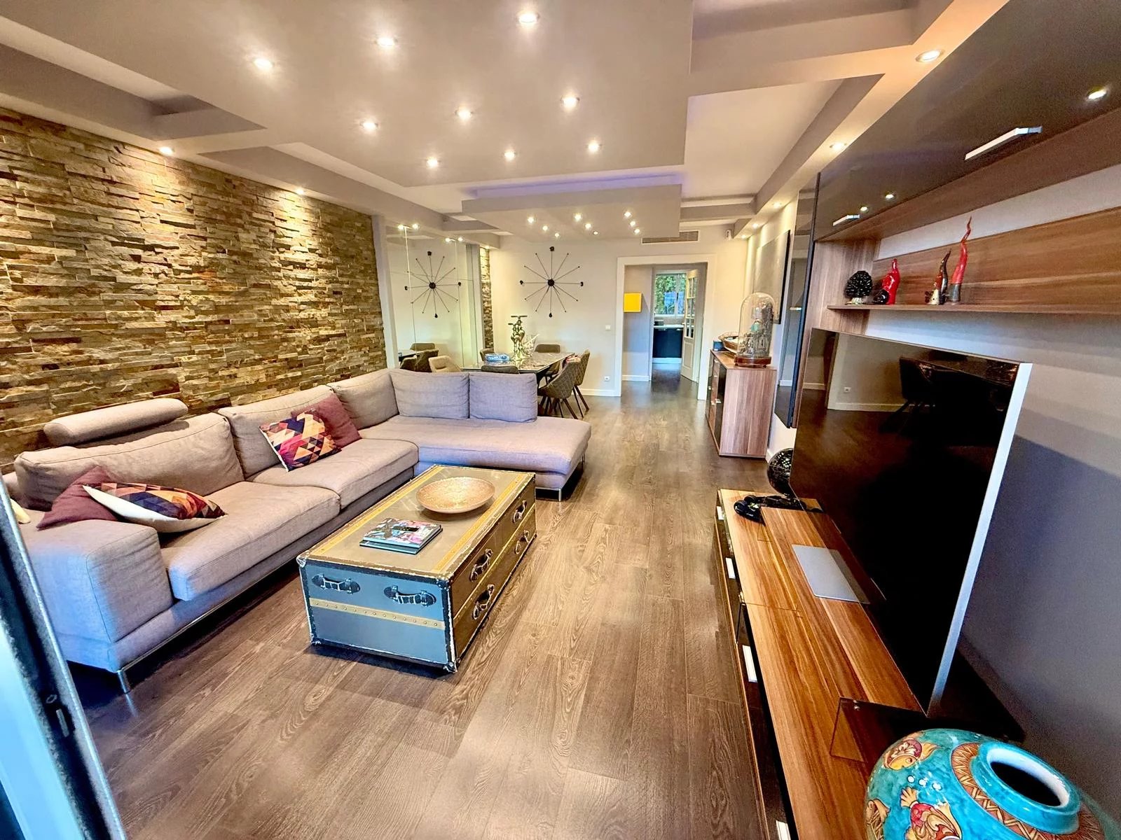 Beausoleil, Provence-Alpes-Côte d’Azur, 06240, FR, ,Residential,For Sale,1999860