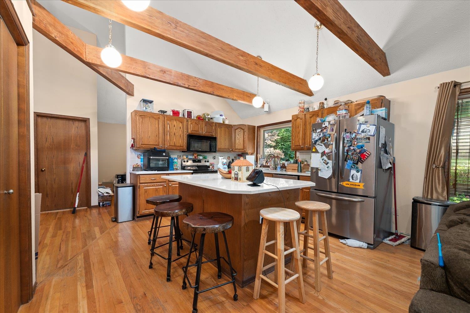 Spokane, Washington, 99208, United States, 5 Bedrooms Bedrooms, ,4 BathroomsBathrooms,Residential,For Sale,1979653