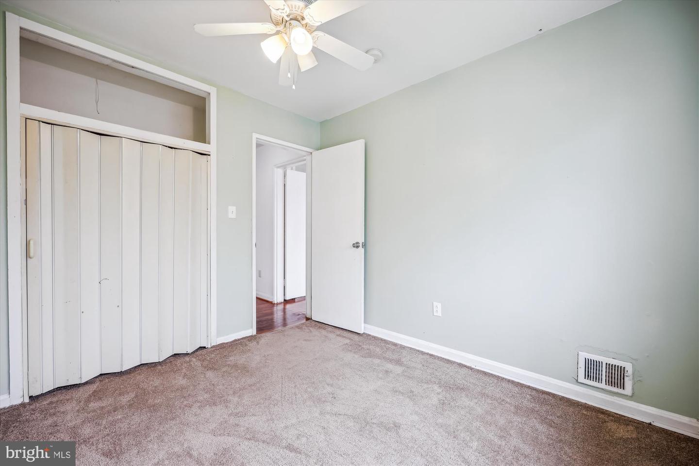 Silver Spring, Maryland, 20903, United States, 4 Bedrooms Bedrooms, ,2 BathroomsBathrooms,Residential,For Sale,1906591