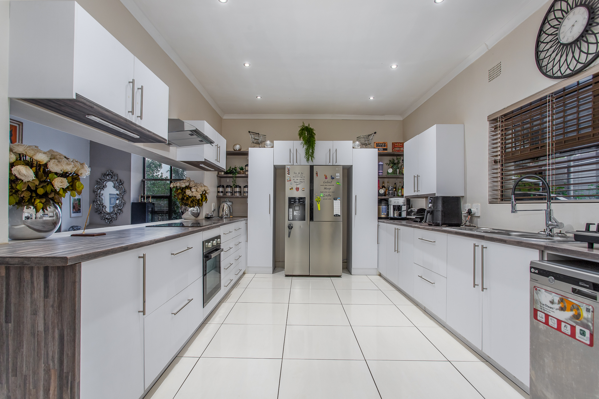  Family home in sought-after Courtrai, Paarl - 物件實景