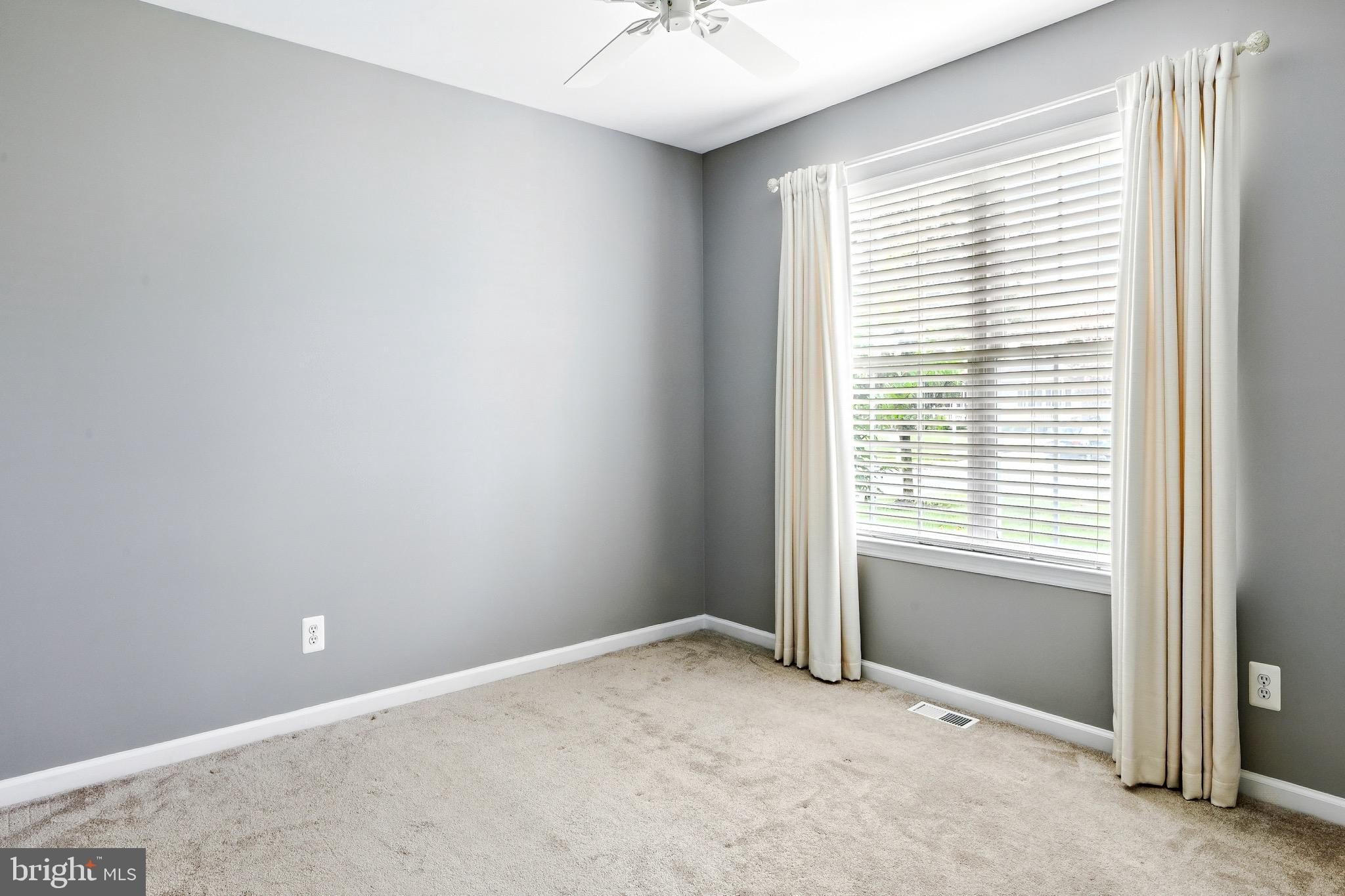 MICKLETON, New Jersey, 08056, United States, 3 Bedrooms Bedrooms, ,2 BathroomsBathrooms,Residential,For Sale,1937968
