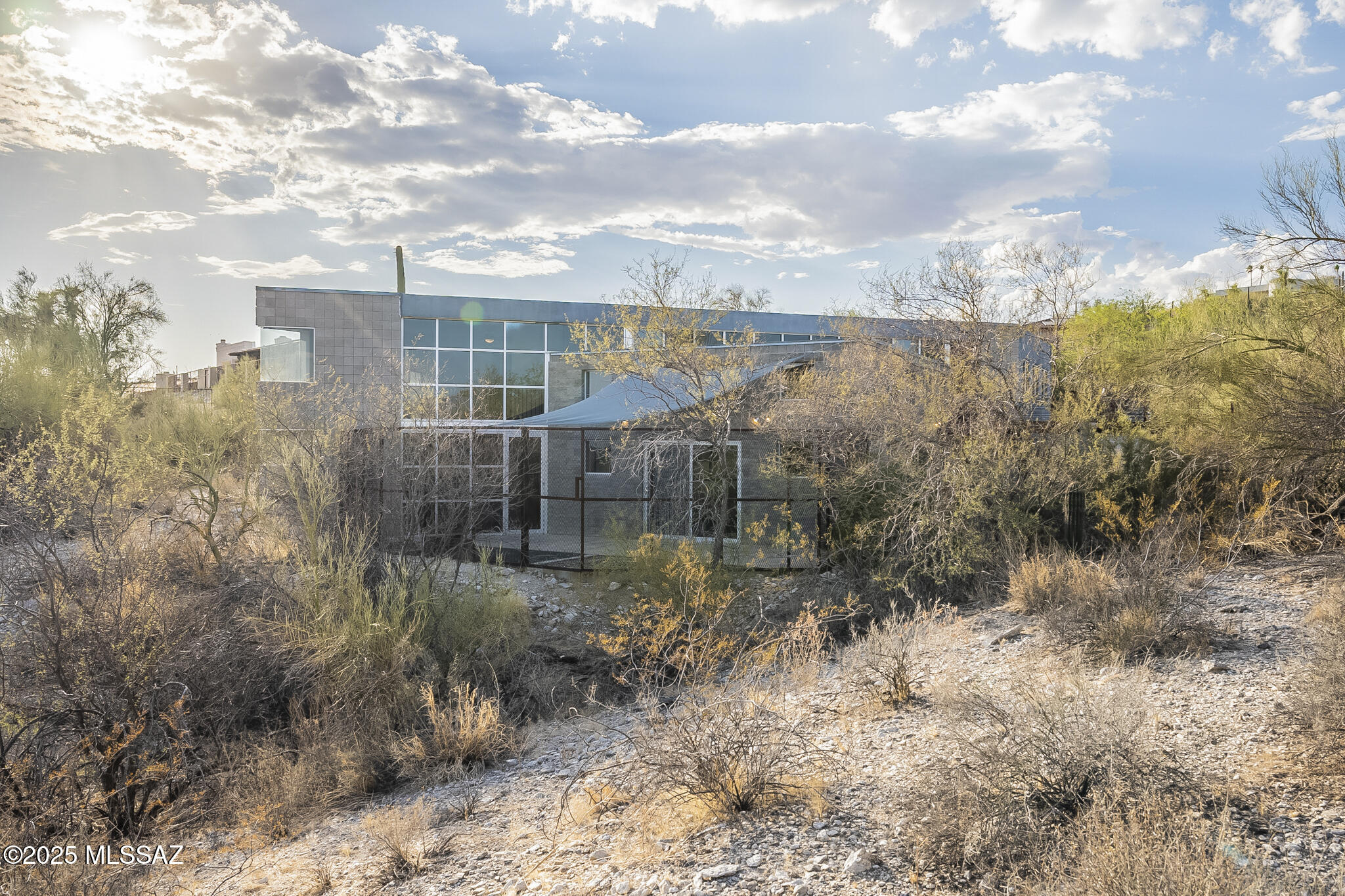 Tucson, Arizona, 85750, United States, 4 Bedrooms Bedrooms, ,3 BathroomsBathrooms,Residential,For Sale,1883244