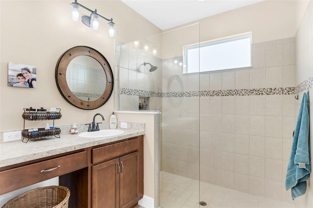 Daytona Beach, Florida, 32124, United States, 3 Bedrooms Bedrooms, ,2 BathroomsBathrooms,Residential,For Sale,1890338