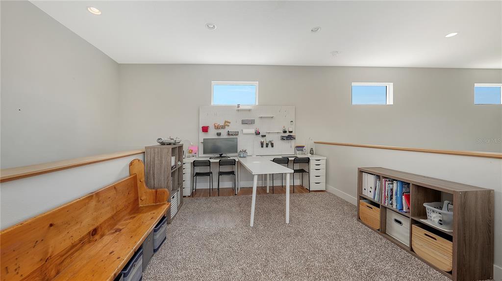 Sarasota, Florida, 34240, United States, 4 Bedrooms Bedrooms, ,4 BathroomsBathrooms,Residential,For Sale,1987822