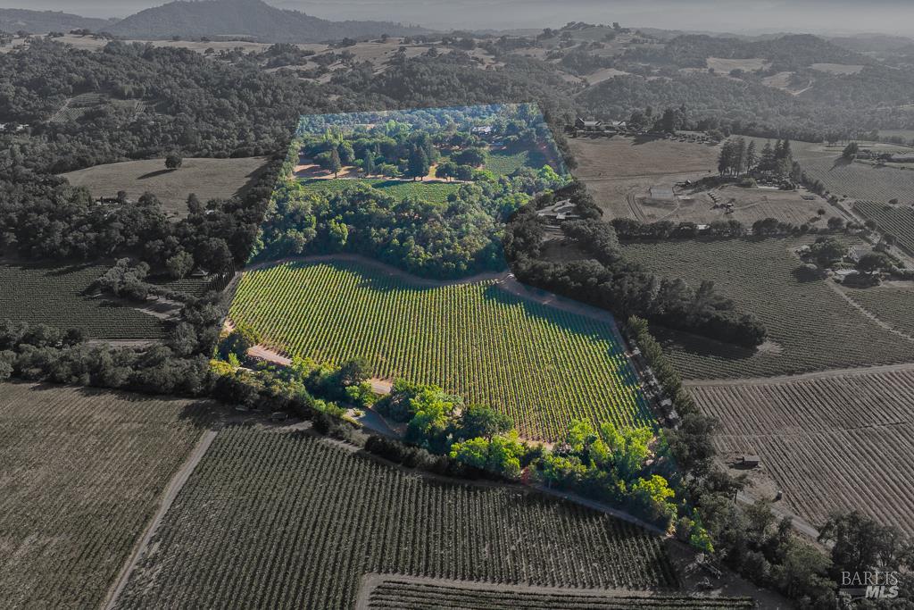 Healdsburg, California, 95448, United States, 3 Bedrooms Bedrooms, ,4 BathroomsBathrooms,Residential,For Sale,1866142