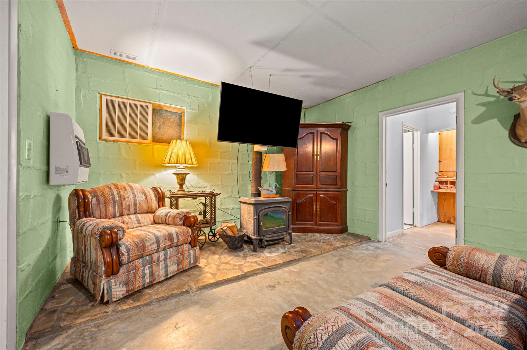 Bostic, North Carolina, 28018, United States, 3 Bedrooms Bedrooms, ,2 BathroomsBathrooms,Residential,For Sale,1916149