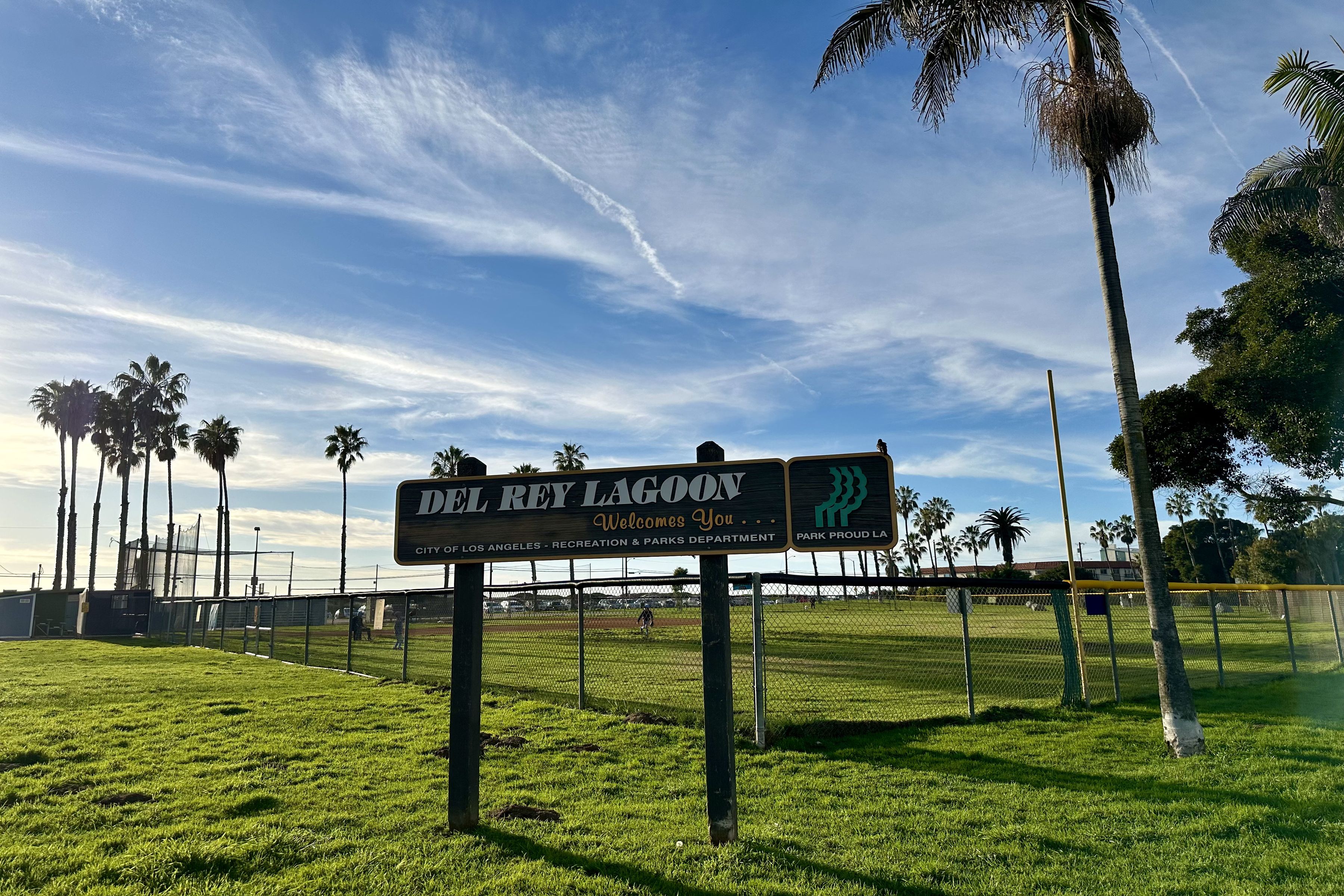 8145 Redlands St - 物件實景
