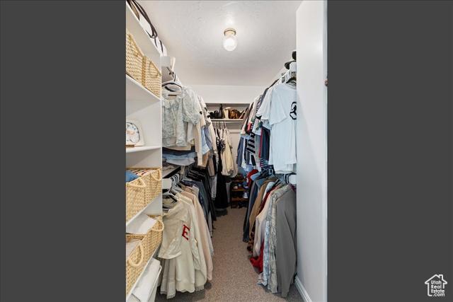 Centerville, Utah, 84014, United States, 3 Bedrooms Bedrooms, ,3 BathroomsBathrooms,Residential,For Sale,2013534