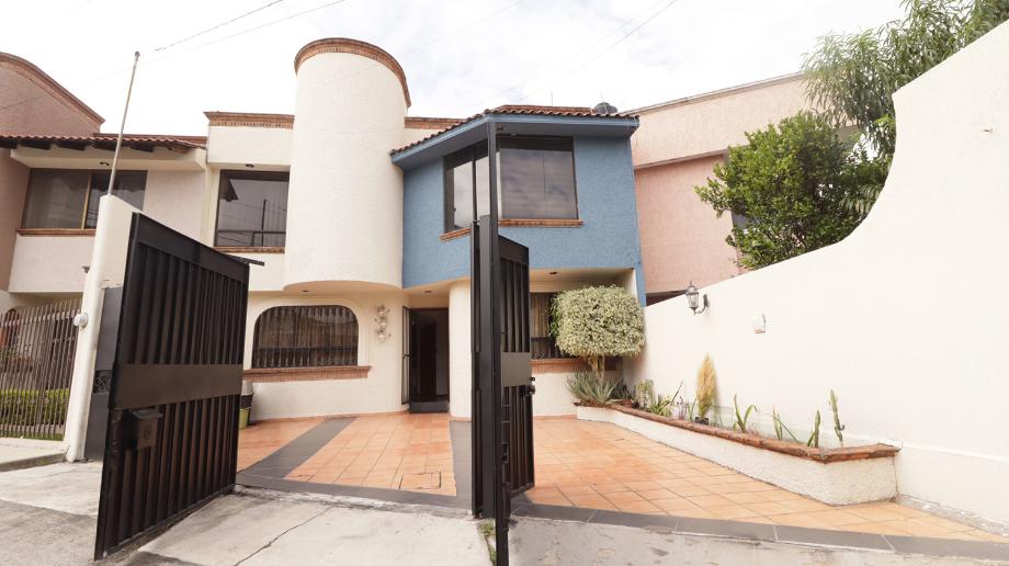 jj tablada, Morelia, Michoacán de Ocampo, 58090, Mexico, 3 Bedrooms Bedrooms, ,2 BathroomsBathrooms,Residential,For Sale,jj tablada,1440675