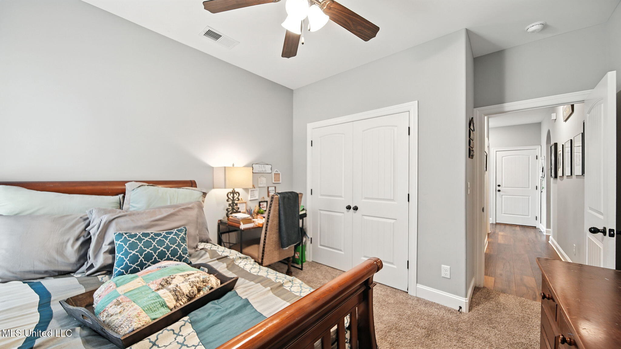 Hernando, Mississippi, 38632, United States, 4 Bedrooms Bedrooms, ,3 BathroomsBathrooms,Residential,For Sale,1978429