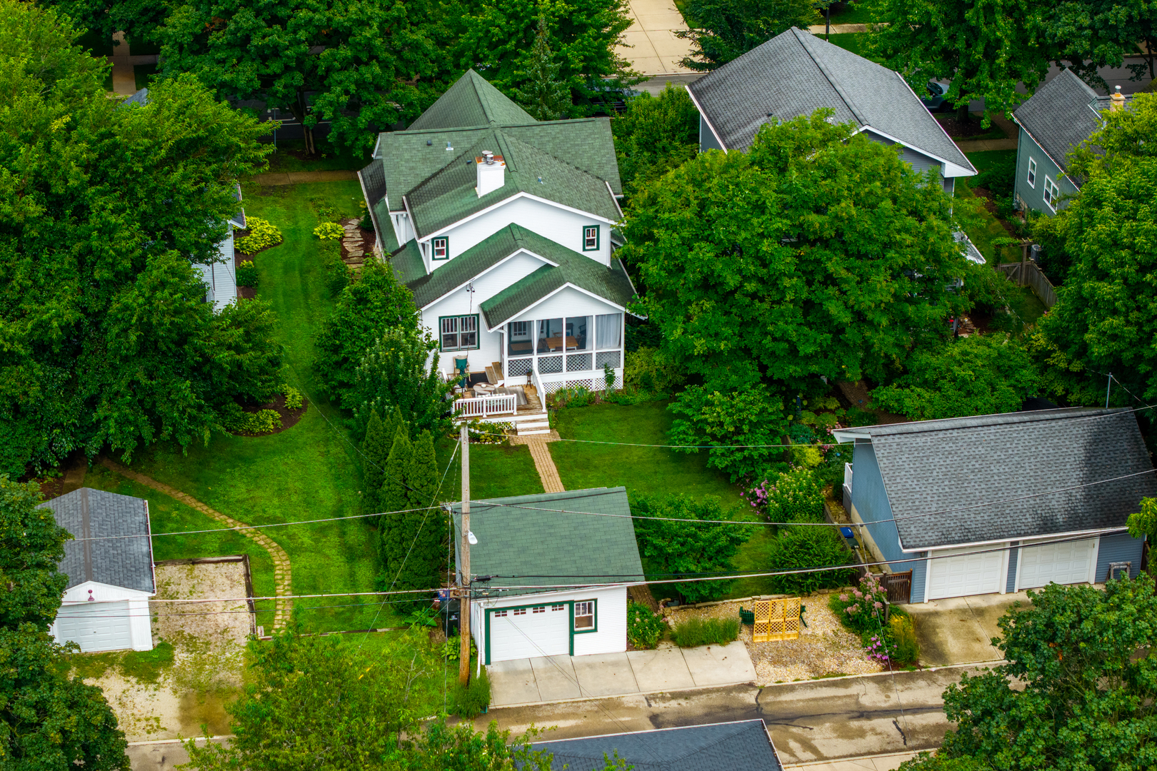 Naperville, Illinois, 60540, United States, 4 Bedrooms Bedrooms, ,4 BathroomsBathrooms,Residential,For Sale,1926208