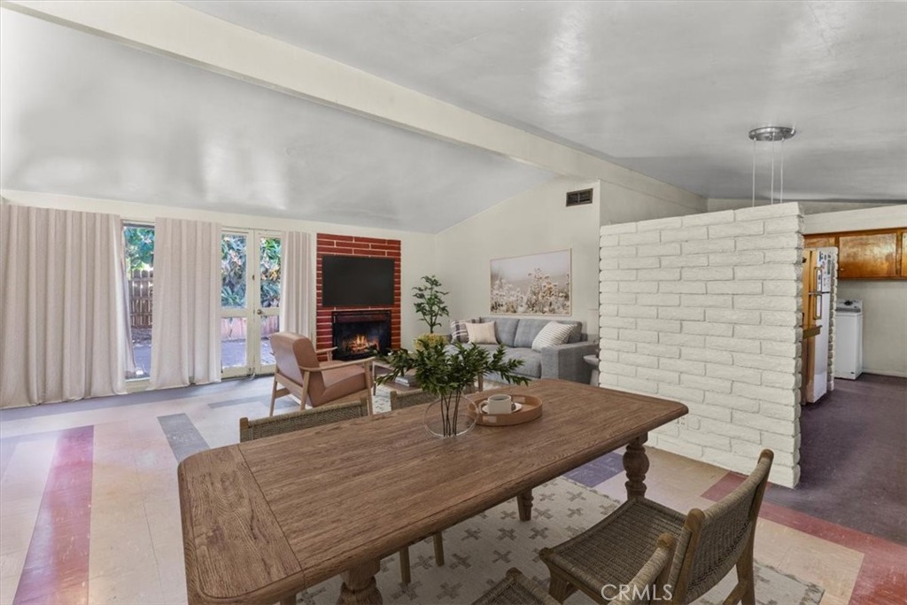 Pomona, California, 91766, United States, 4 Bedrooms Bedrooms, ,2 BathroomsBathrooms,Residential,For Sale,1920904