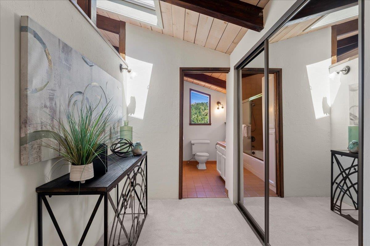 Los Gatos, California, 95033, United States, 3 Bedrooms Bedrooms, ,2 BathroomsBathrooms,Residential,For Sale,1905866