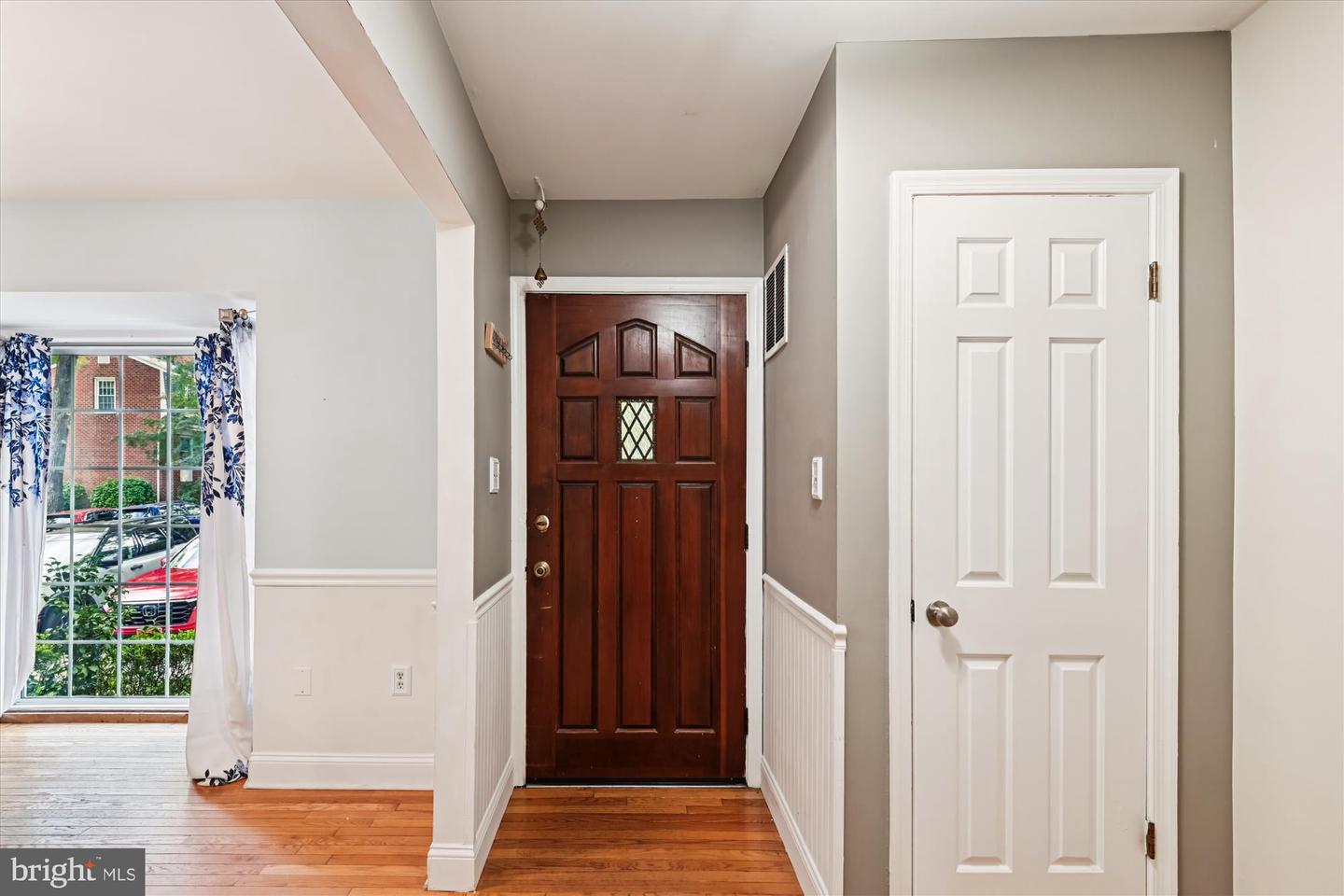 Crofton, Maryland, 21114, United States, 5 Bedrooms Bedrooms, ,4 BathroomsBathrooms,Residential,For Sale,1971690