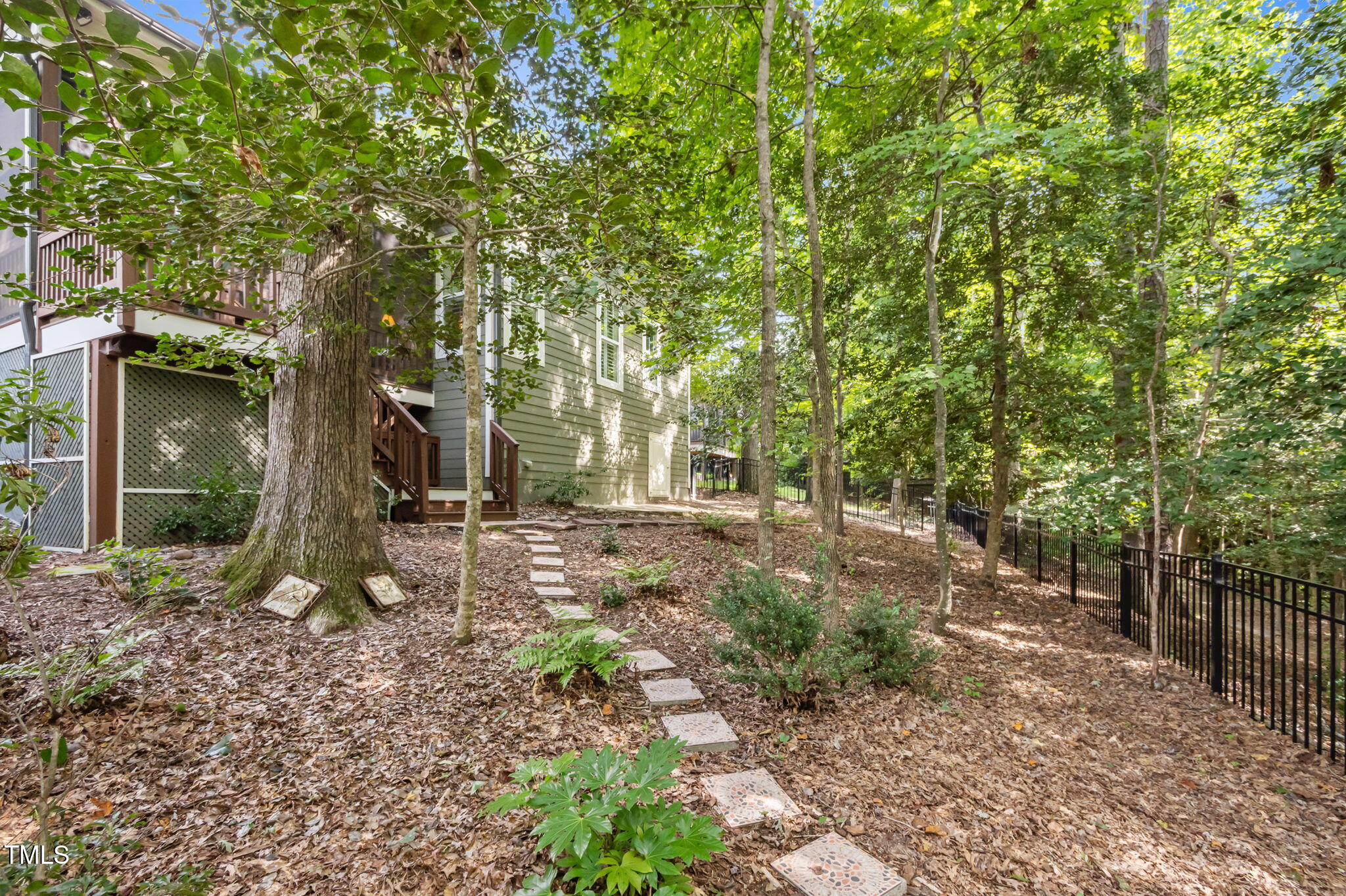 Chapel Hill, North Carolina, 27516, United States, 3 Bedrooms Bedrooms, ,3 BathroomsBathrooms,Residential,For Sale,1941784