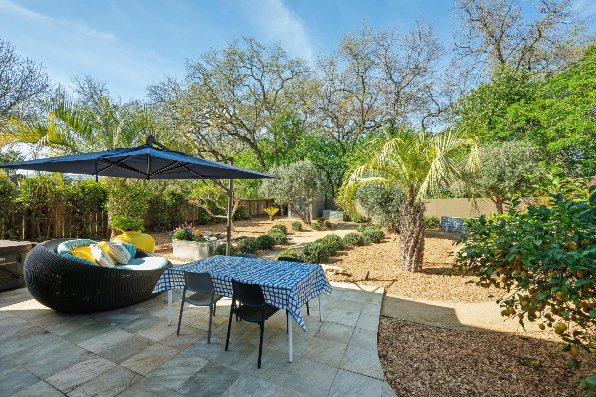  19071 Hickory Street - 物件實景