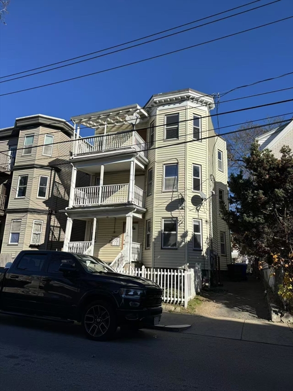 Boston, Massachusetts, 02124, United States, 9 Bedrooms Bedrooms, ,3 BathroomsBathrooms,Residential,For Sale,2002487