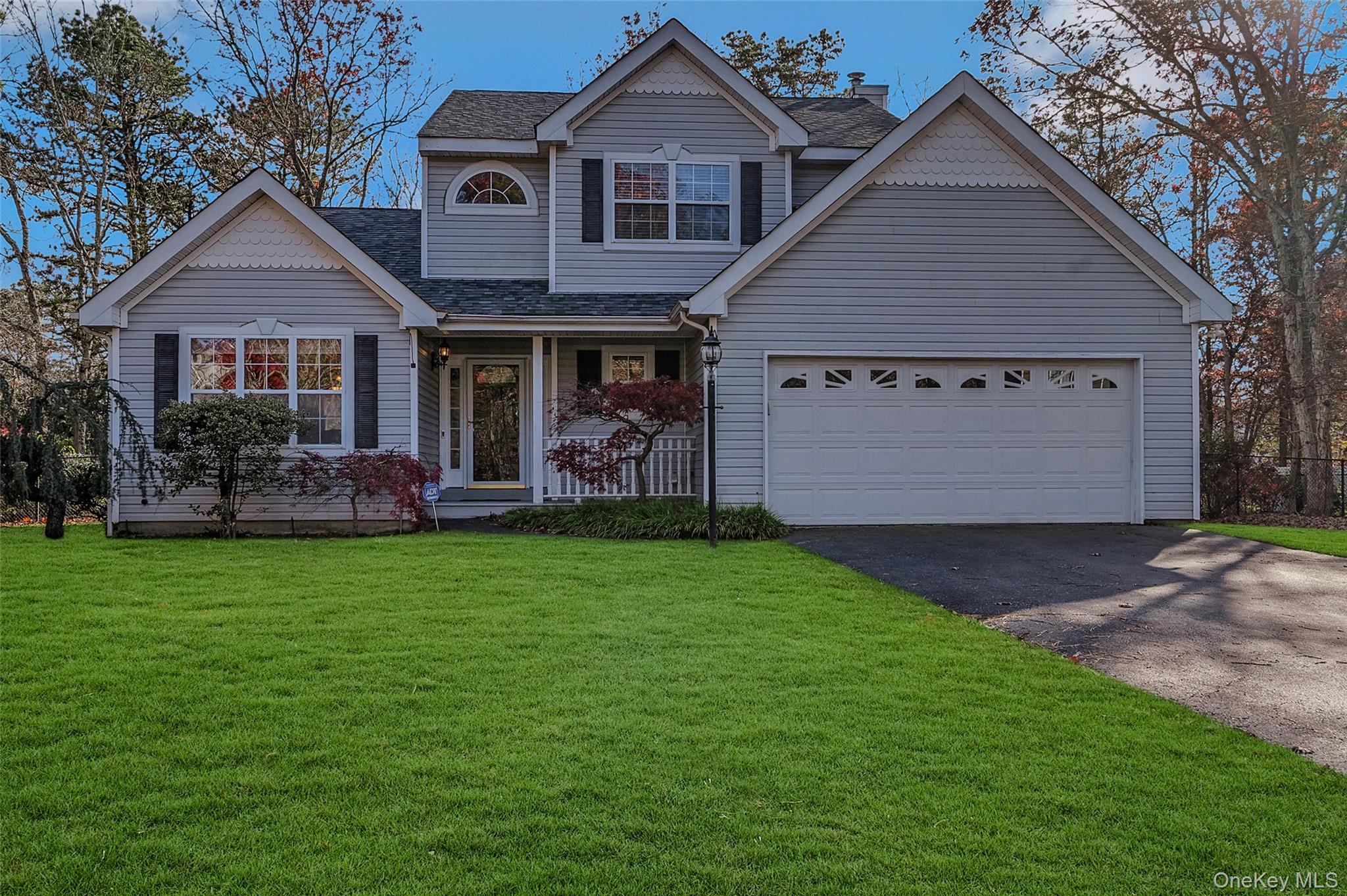 Ridge, New York, 11961, United States, 3 Bedrooms Bedrooms, ,3 BathroomsBathrooms,Residential,For Sale,1991803