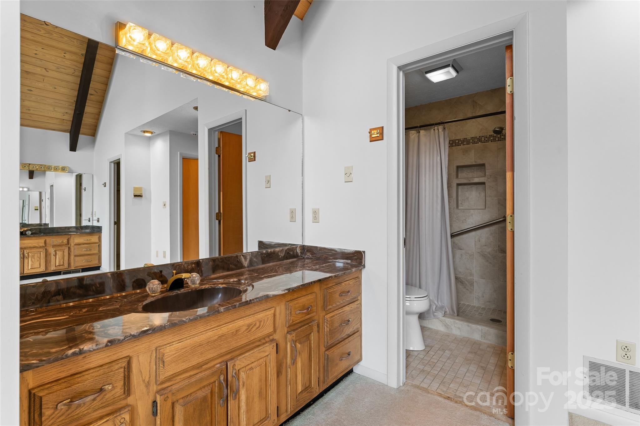 Asheville, North Carolina, 28806, United States, 4 Bedrooms Bedrooms, ,7 BathroomsBathrooms,Residential,For Sale,2001190