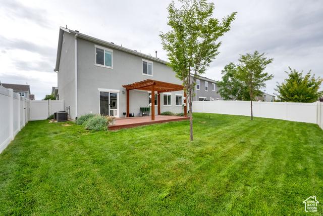Syracuse, Utah, 84075, United States, 3 Bedrooms Bedrooms, ,3 BathroomsBathrooms,Residential,For Sale,1927816