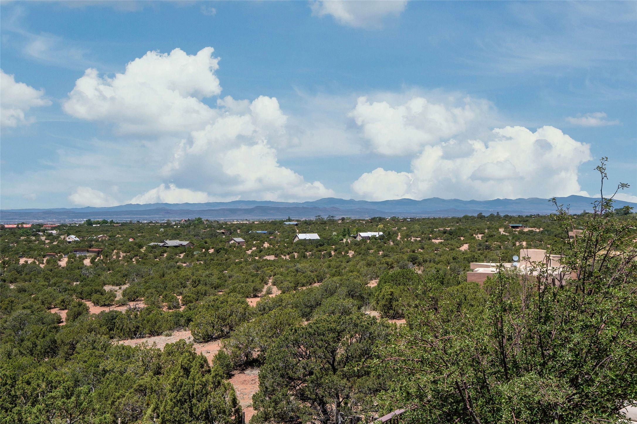  70 La Ventana Drive - 物件實景